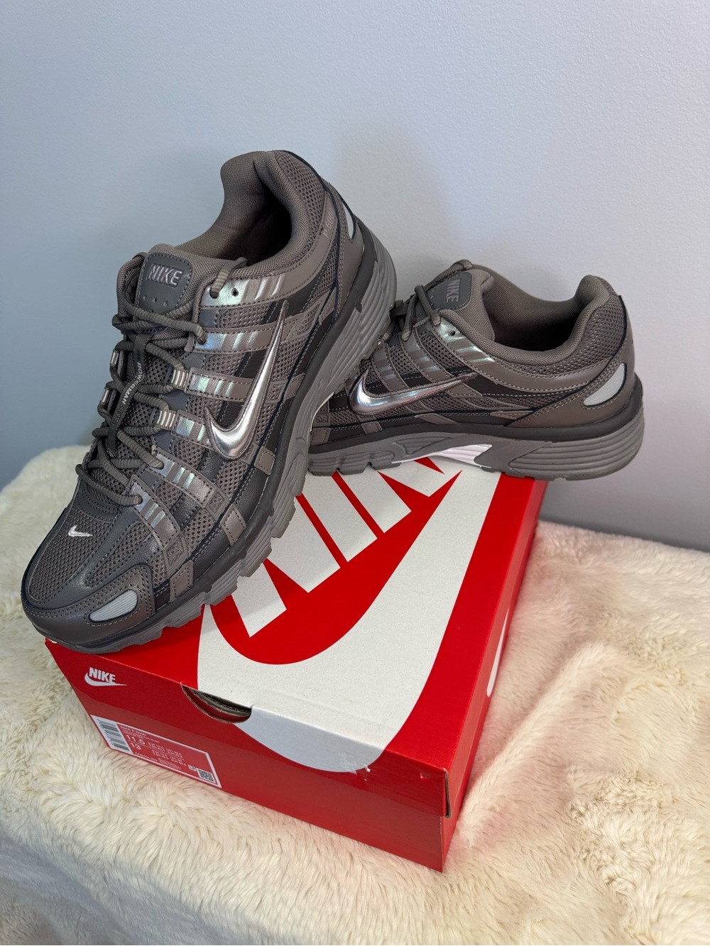 Men’s Nike P-6000 - Size 11.5
